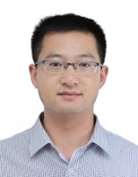 和 佼